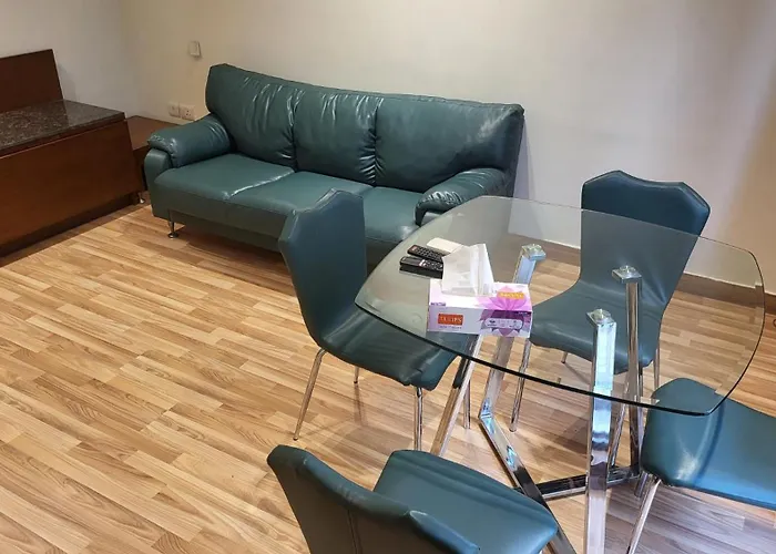Uds Villa Scandinavian B&B - Next To Vfs